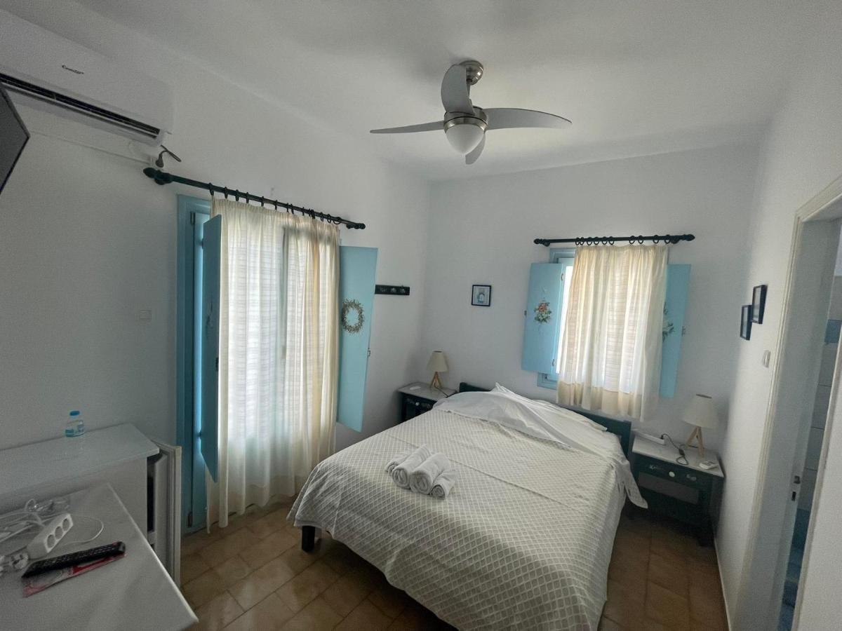 Yannis Maria Rooms Antiparos Екстер'єр фото