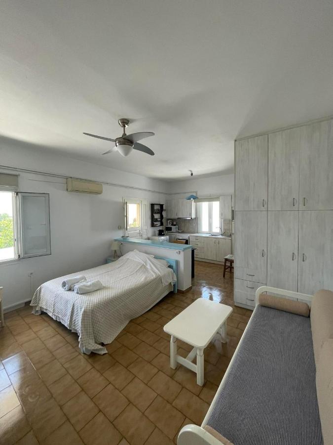 Yannis Maria Rooms Antiparos Екстер'єр фото